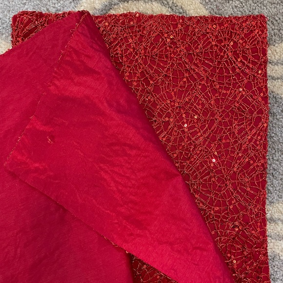 Holiday Red placemats set - Picture 6 of 10